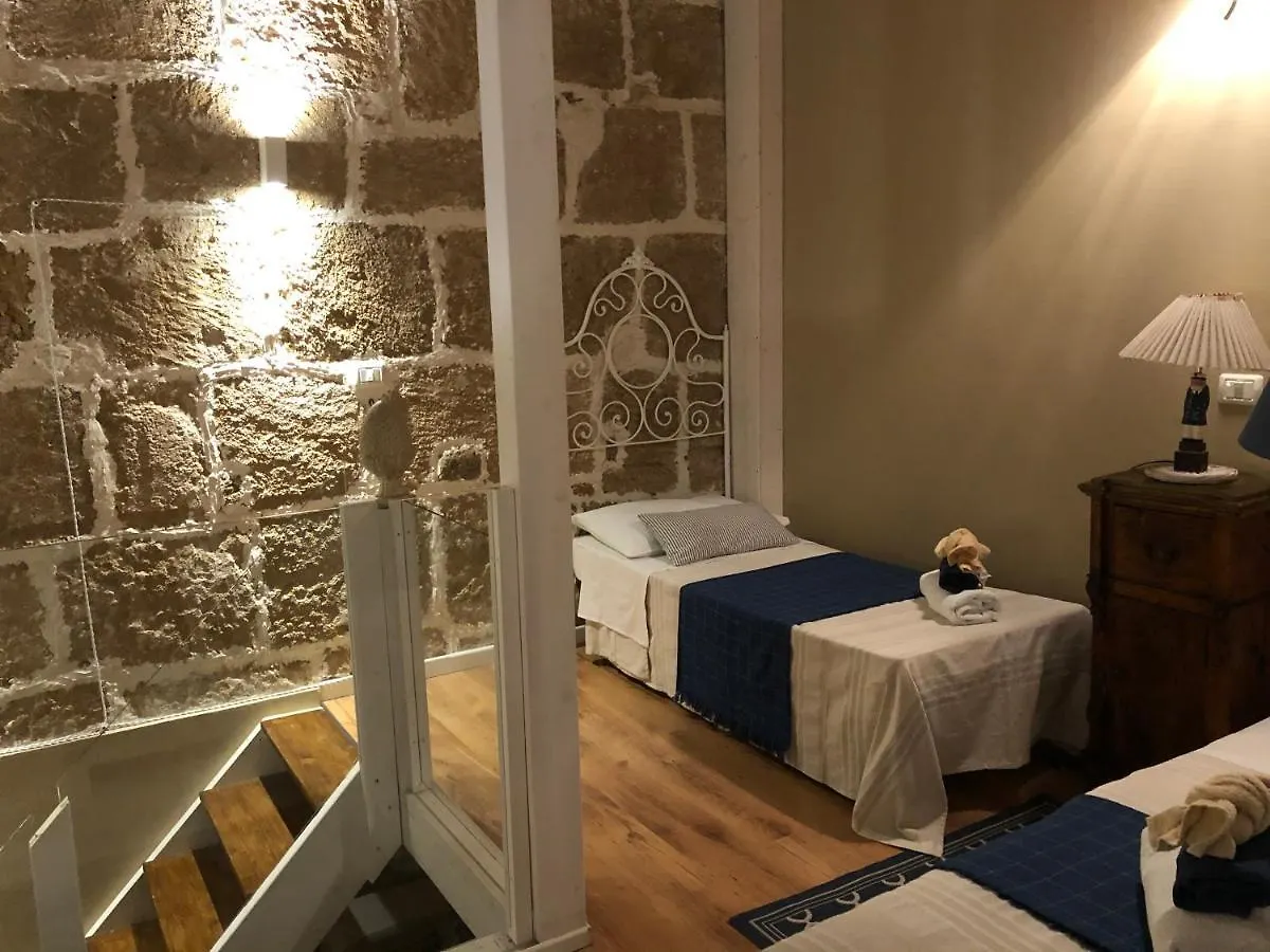 بيت للعطل فيلا Nonna Ninetta “Tipicalsicilianhouse” أفولا